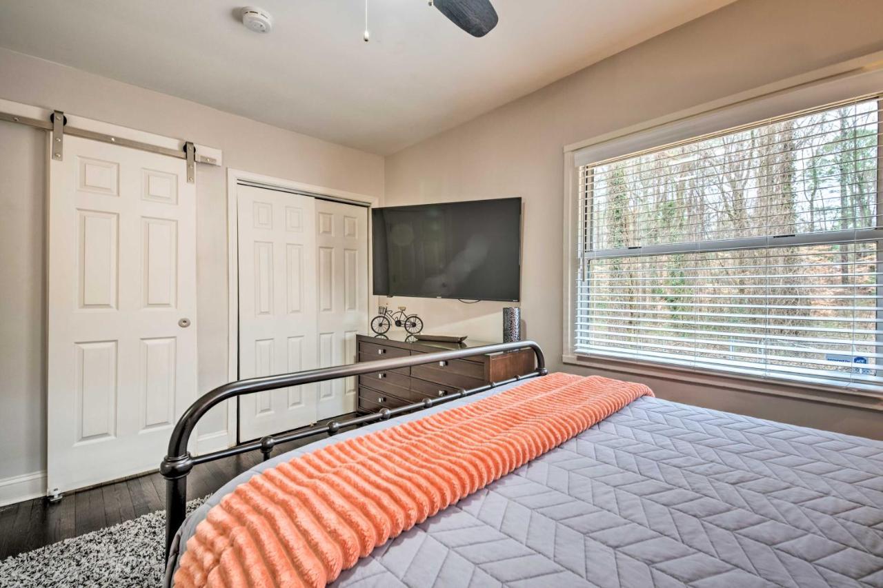 Atlanta Retreat With Deck In Greenbriar Area! Экстерьер фото