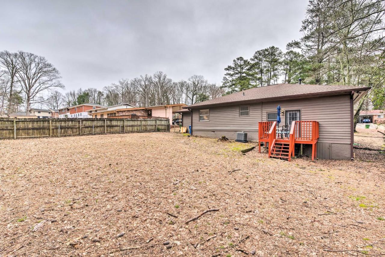 Atlanta Retreat With Deck In Greenbriar Area! Экстерьер фото