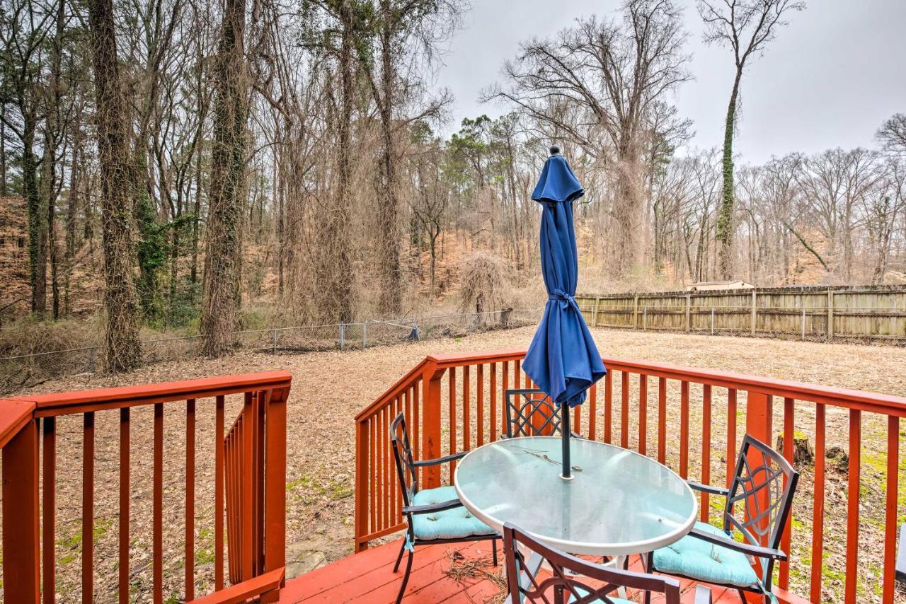 Atlanta Retreat With Deck In Greenbriar Area! Экстерьер фото
